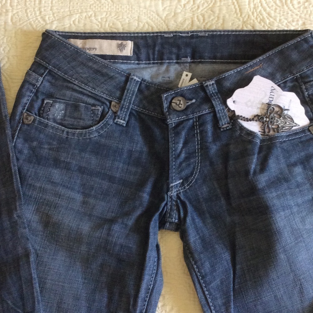 Jeans - Picture 3 of 7